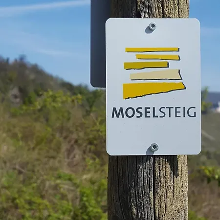 アパート Sternenwald アルフ